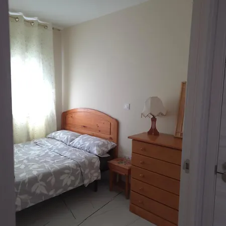 Sea View Apartment *